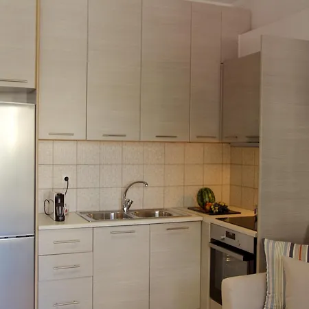 Apartman Anaos *